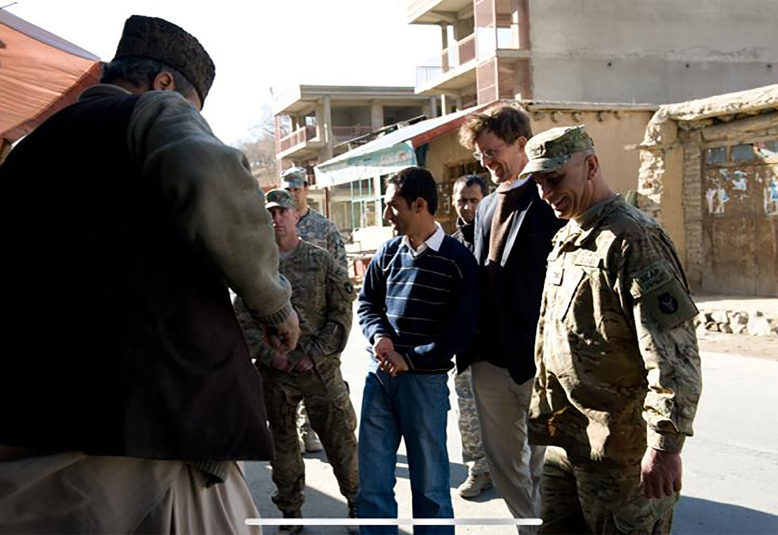 100321-news-afghaninterpreter-dg 6.jpg